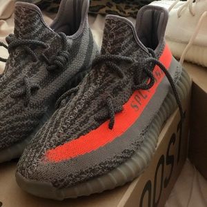 Yeezy 350 belugas